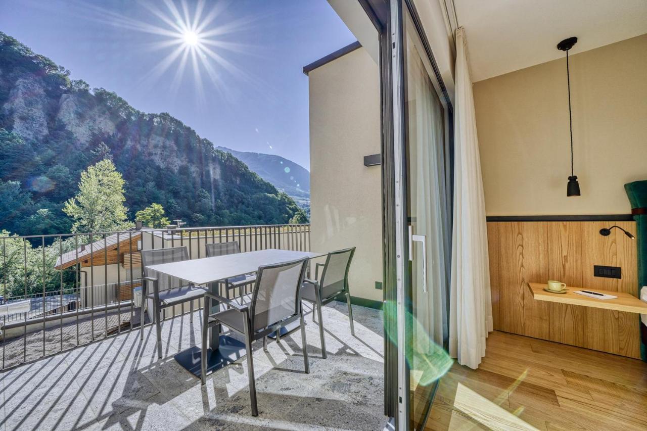 Castanea Appartements Kuens Exterior foto